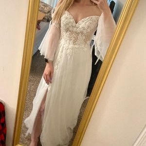 Brand New Azazie Wedding Gown